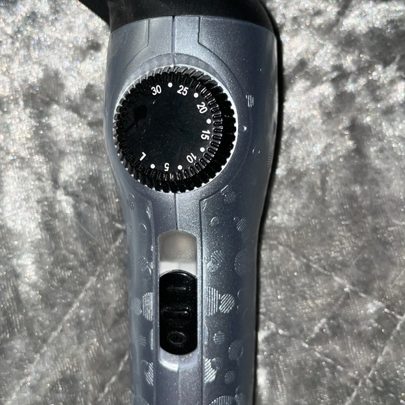 Bundle of two 3/4 inch curling wands - 1 Hot Tools and 1 Remington. - Picture 3 of 6